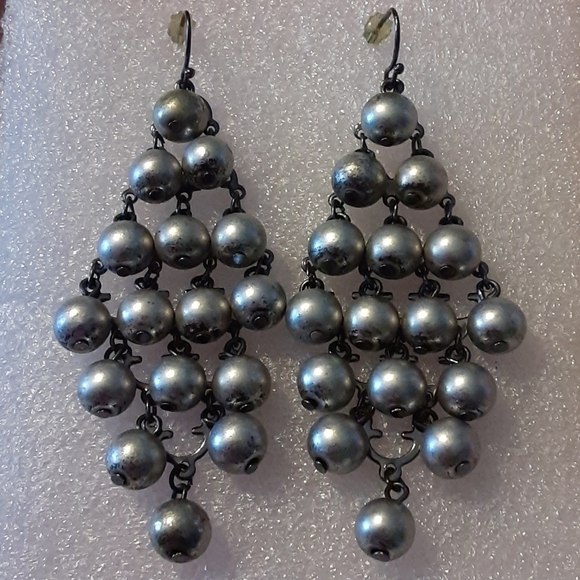 Dangle Earrings - Picture 1 of 3